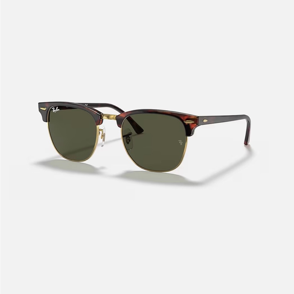 Ray-Ban Clubmaster with Tortoiseshell and Green